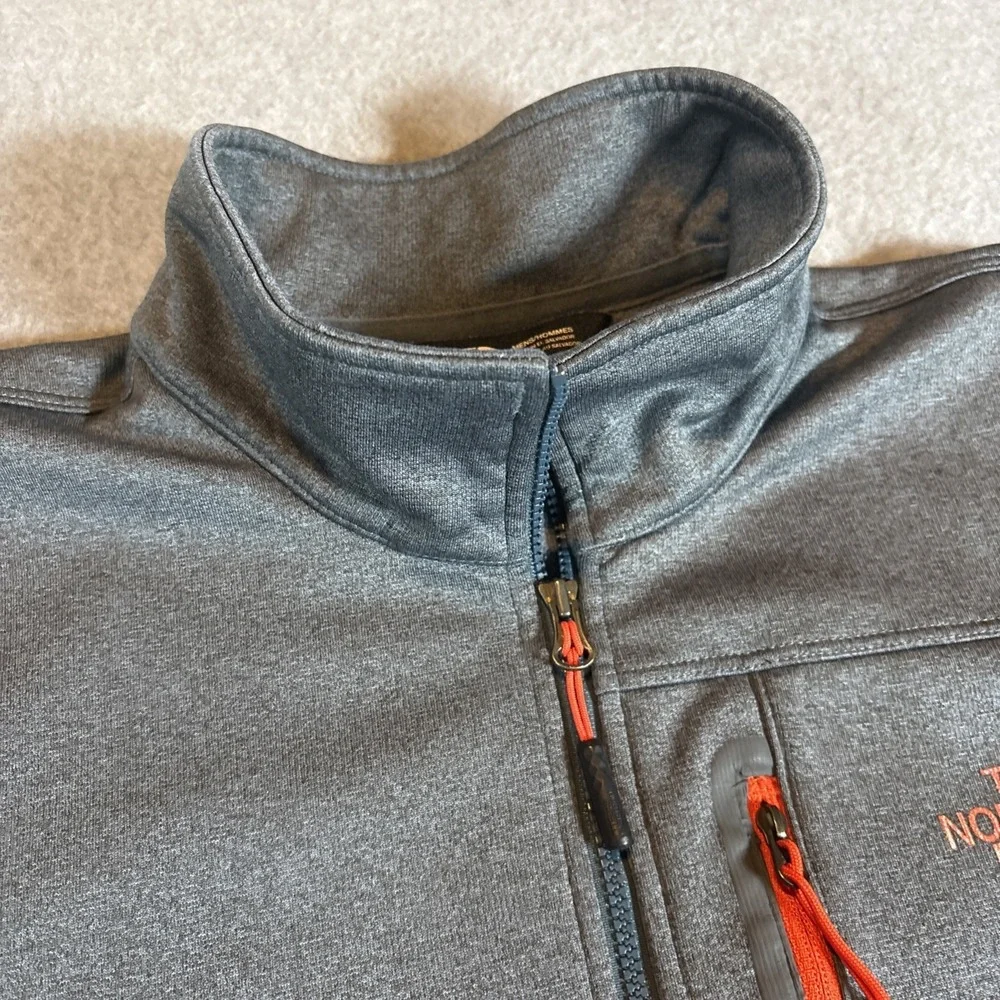 NORTH FACE GRAY ATHLETIC JACKET W/ ORANGE LOGO & HALF ZIPPER MENS L EXCELLENT